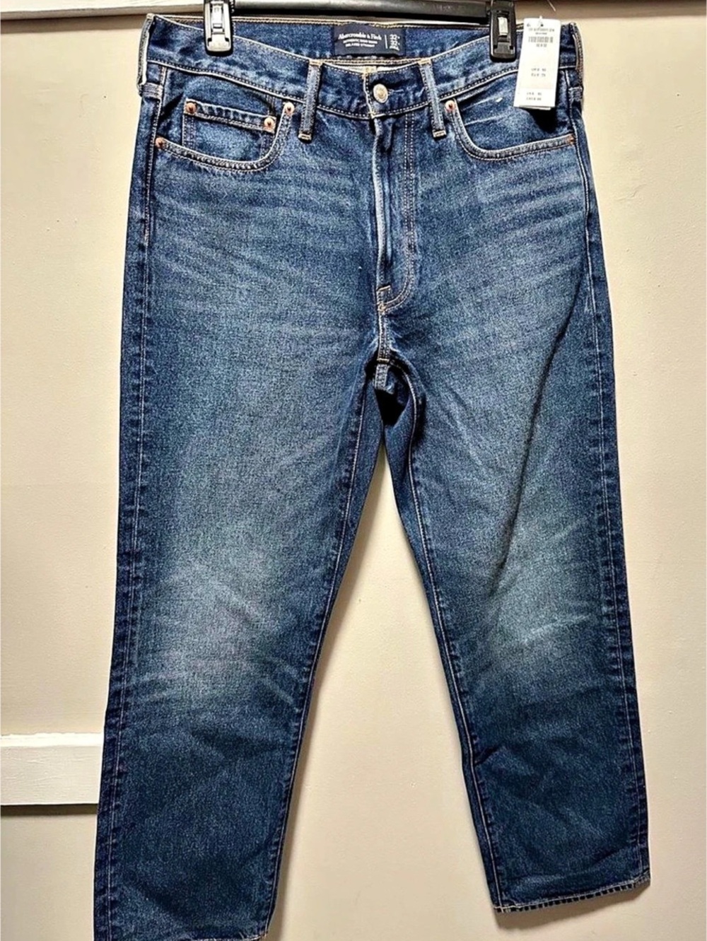 Abercrombie & Fitch Authentic Rigid Denim Relaxed Straight Relaxed Straight
